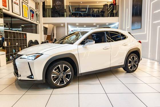 LEXUS UX 250h 2.0 VVT-I HYBRID LUXURY CVT